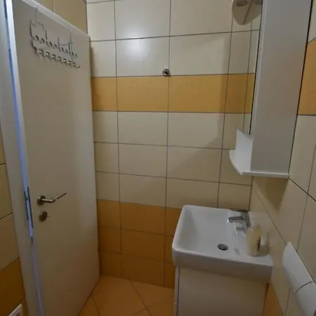Barac - Apartment Podstrana