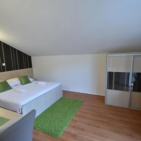 Barac - Apartment *